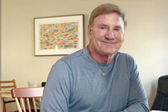 Photo of Scott Donahue ’66. Links to his story.
